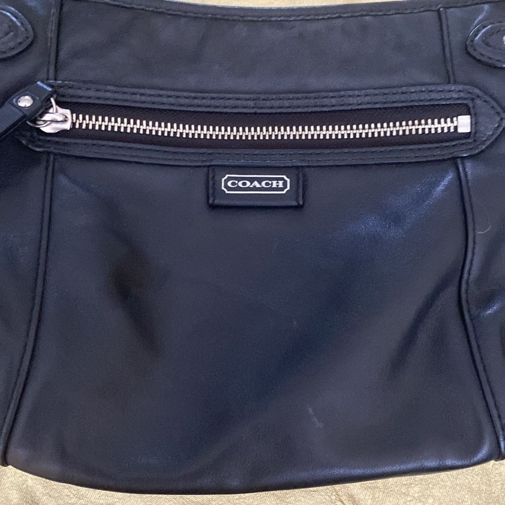 Coach leather shoulder bag 7.5x11” - Picture 2 of 5